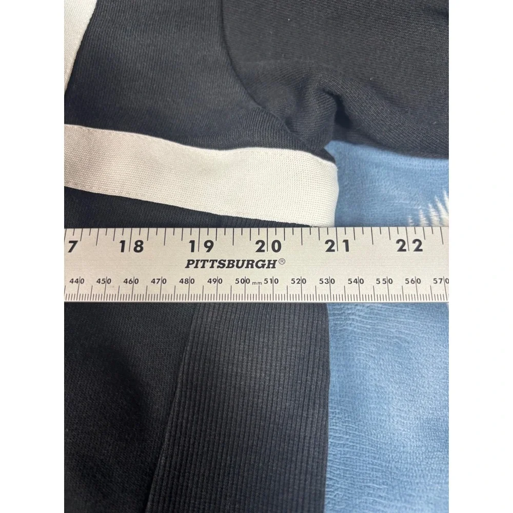 Jordan Mens Black White Geometric Stripe Wings Logo Pullover Hoodie Size M